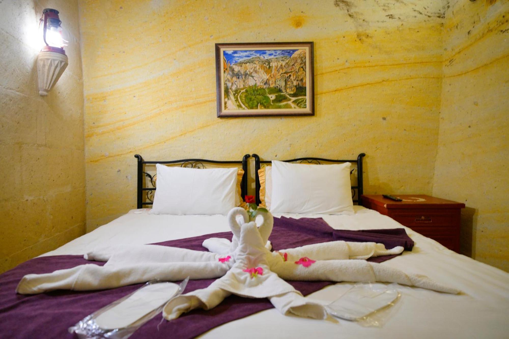 Antik Cave House Hotell Ürgüp Exteriör bild