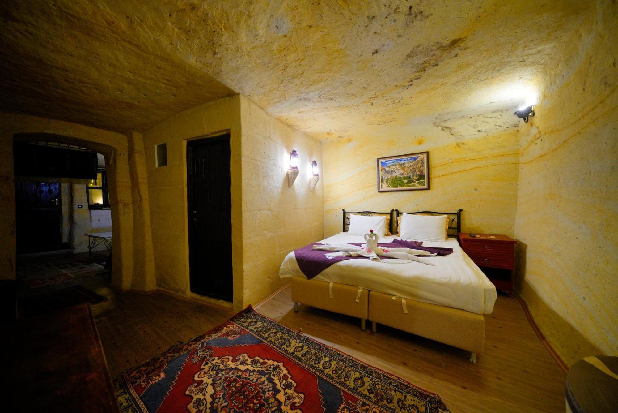 Antik Cave House Hotell Ürgüp Exteriör bild