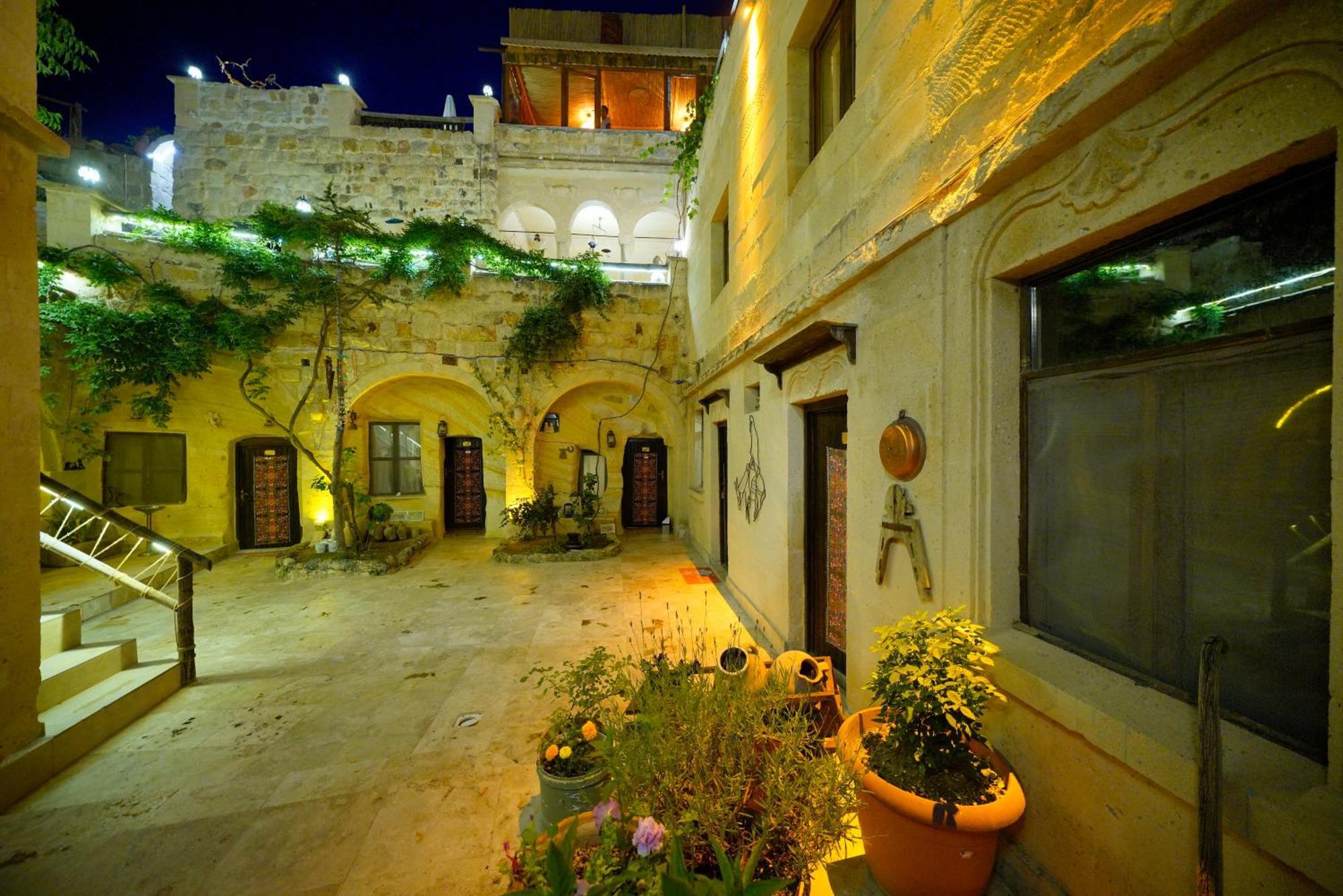 Antik Cave House Hotell Ürgüp Exteriör bild
