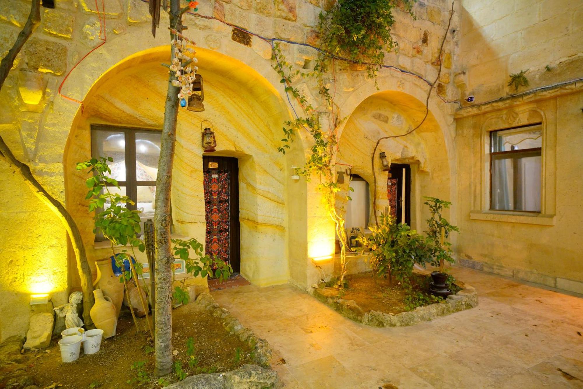 Antik Cave House Hotell Ürgüp Exteriör bild